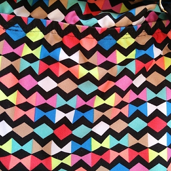 Pure Paradise Zig Zag Empire Waist Tankini Swim Top 36DD Multicolor - Picture 15 of 15